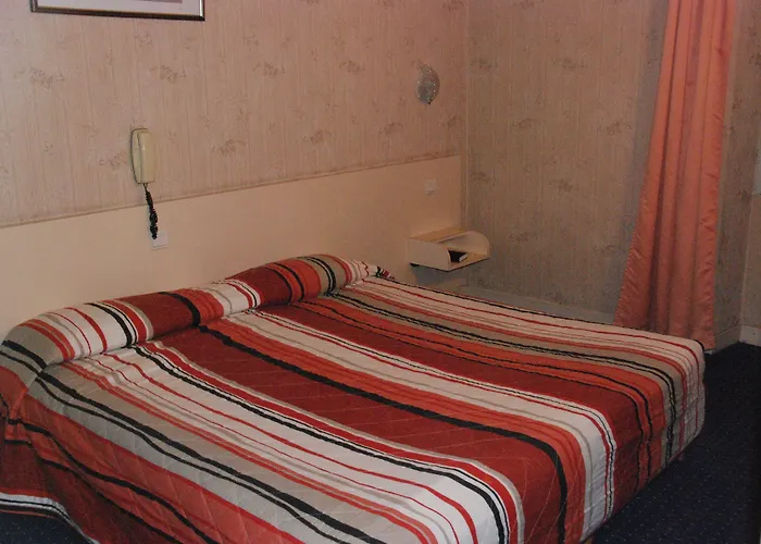 Acropolis - Otel Lourdes