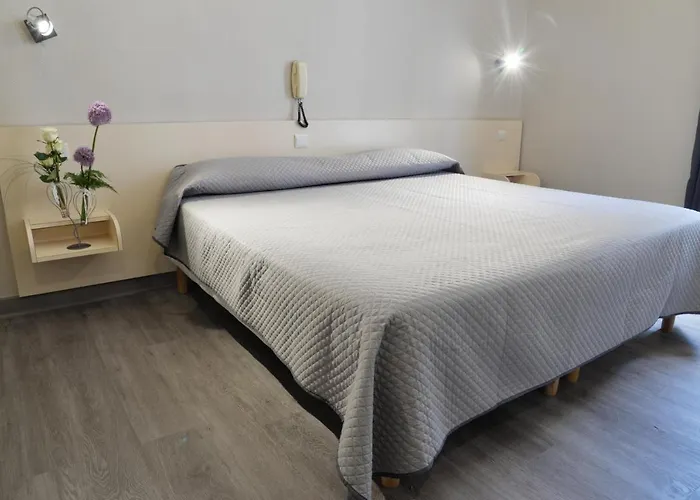 Acropolis - 3* Lourdes