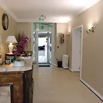 Acropolis Hotel
