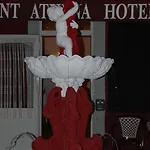 Acropolis Hotel 3*