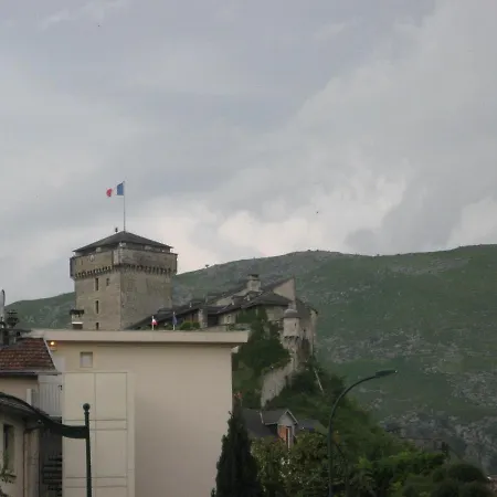 Acropolis Hotel Lourdes