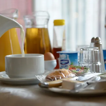 Acropolis - ホテル ルルド