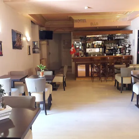 Acropolis - 3*