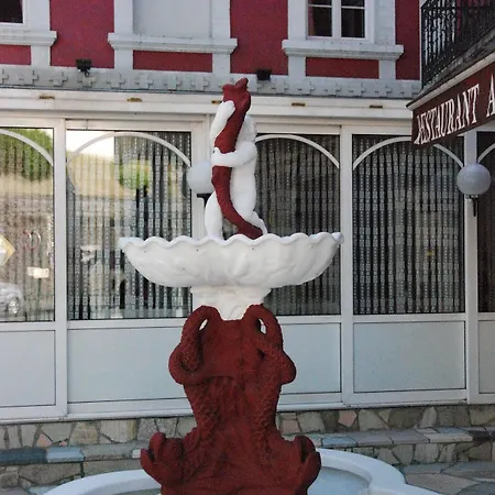 Acropolis 3* Lourdes