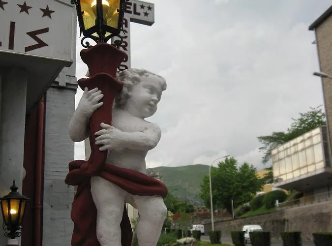 Szálloda Acropolis - 3*